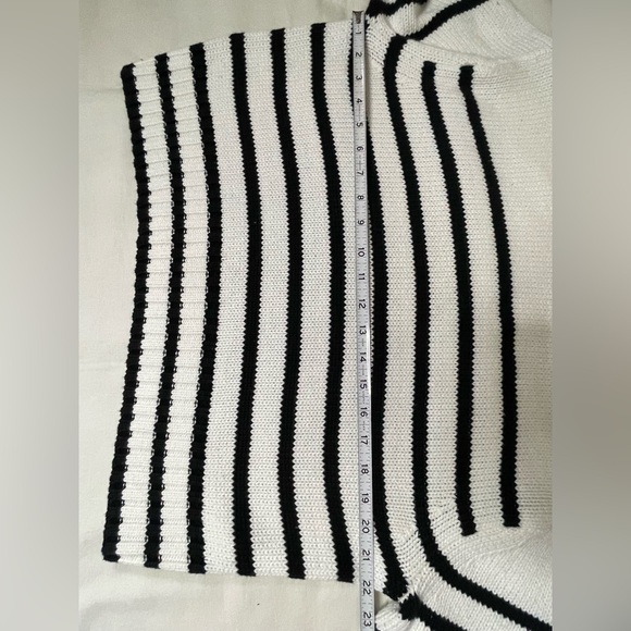 J.crew stripped knit crew neck pullover sweater - Picture 14 of 16